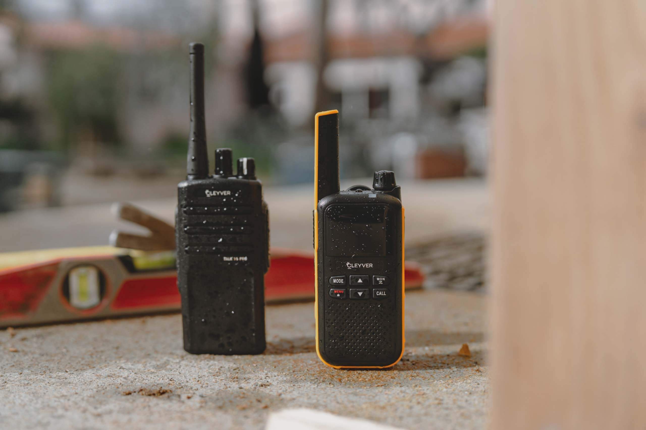 Talkie-walkie ou smartphone robuste